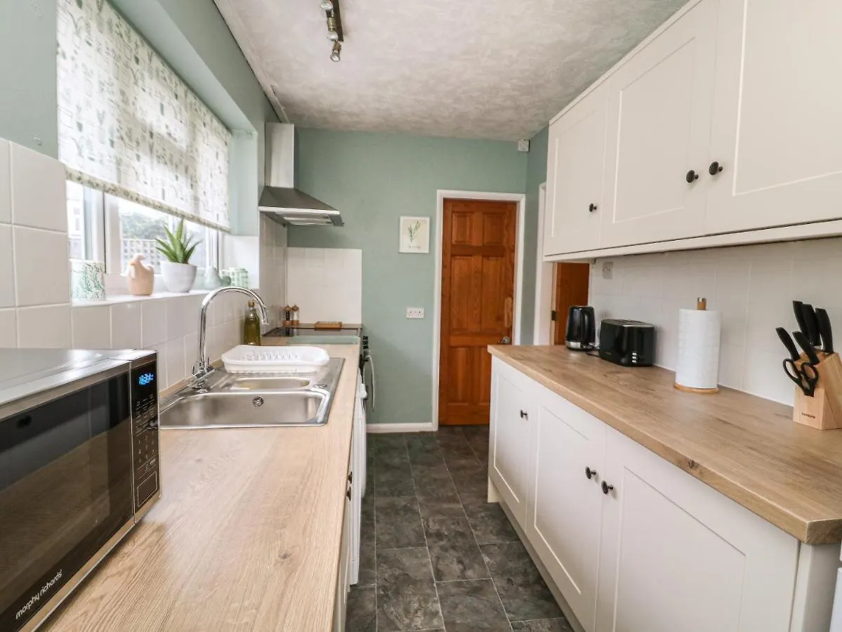 Cornerways, 8 North Lane Villa York United Kingdom